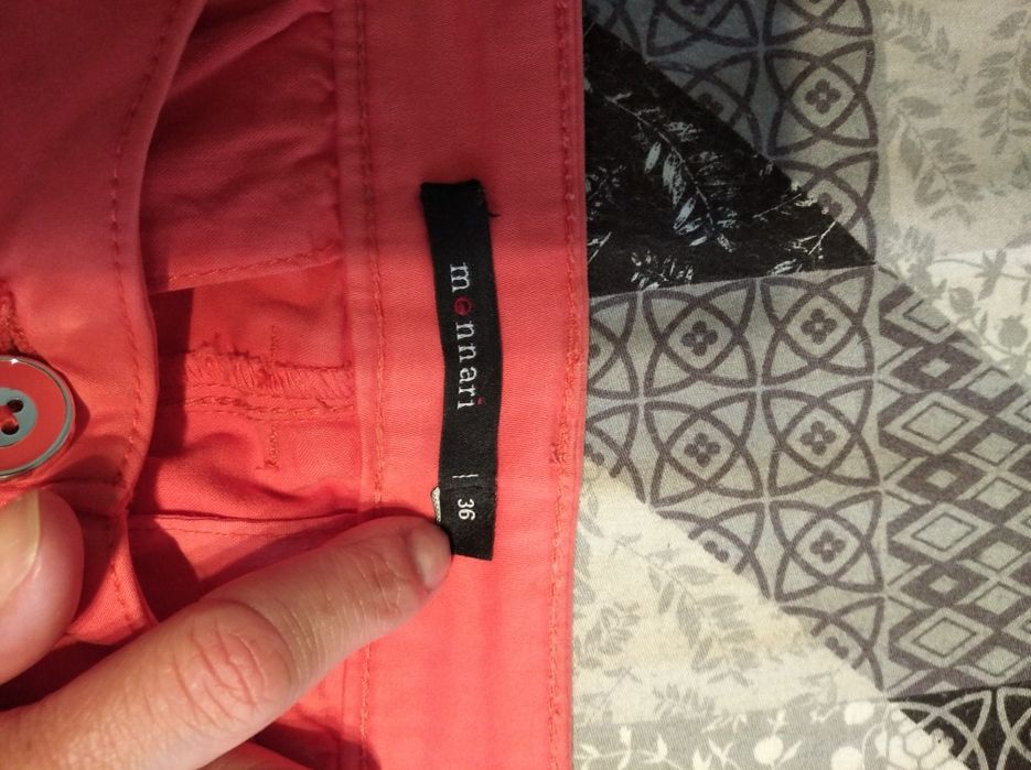 Spodnie damskie koralowe7/8 rozm. 36 Monnari