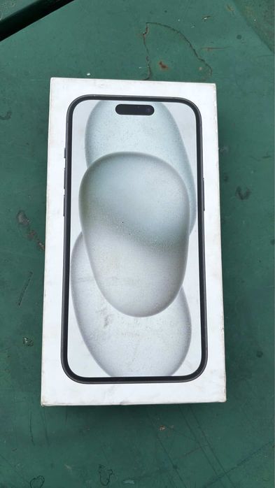 Продам iPhone 15