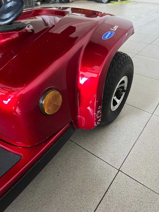 Scooter cadeira para idosos mobilidade reduzida Leo Invacare eletrica