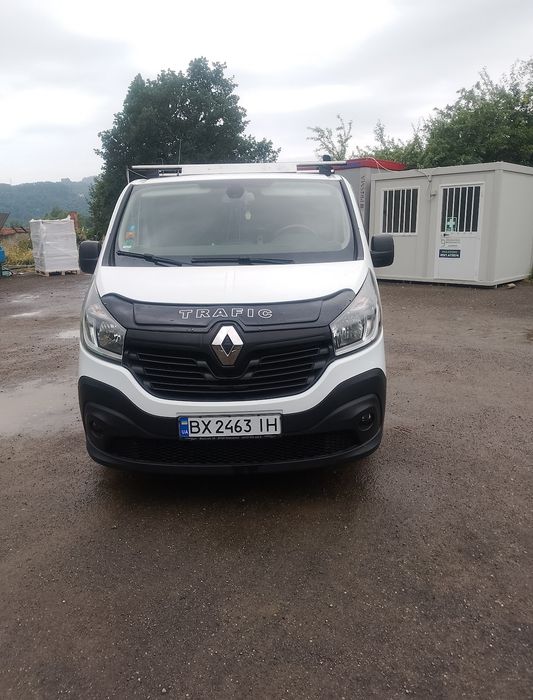 продам авто Рено трафік 1.6. дизель механічна коробка передач