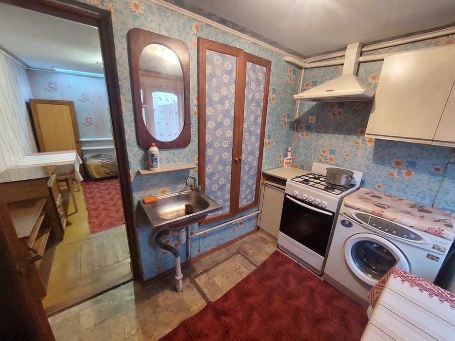 Здам в оренду частину будинку.