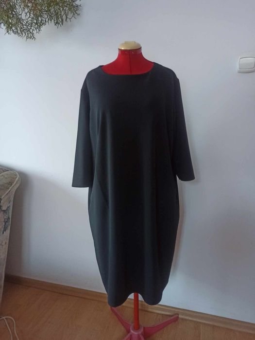 Sukienka czarna nowa