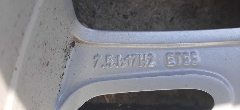 Koła z oponami 17" VOLVO  FORD