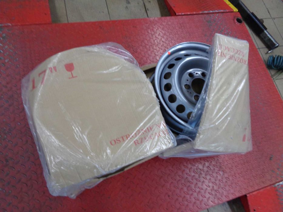 NOWA Felga do MB Sprinter , VW Crafter - 6,5x16 , 6x130 , ET62 , ot84