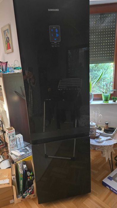 Elegancka czarna lodówka SAMSUNG RL55VTEBG  No Frost 200cm  + Zapasowe półki i szuflady!