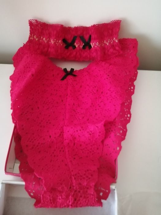 Conjunto lingerie sexy mulher e homem