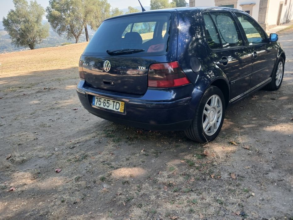 Vendo Volkswagen Golf 4 1.9 tdi