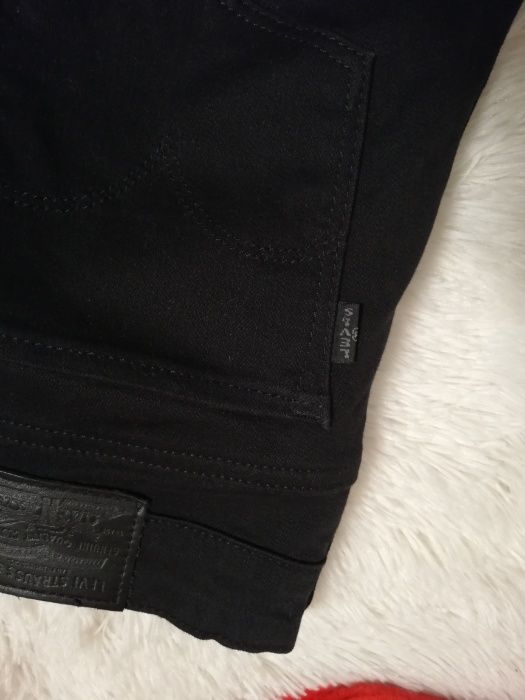 spodnie Levis 27, Levis 36 38 s/m BOOTCUT 27, spodnie levis W 27 L 34,