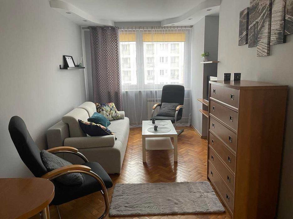 Wynajmę mieszkanie 2 pokoje w świetnej lokalizacji.