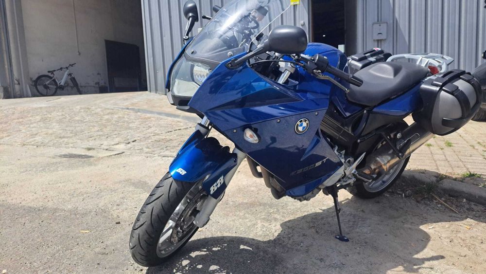 Vendo BMW F 800 ST de 2011