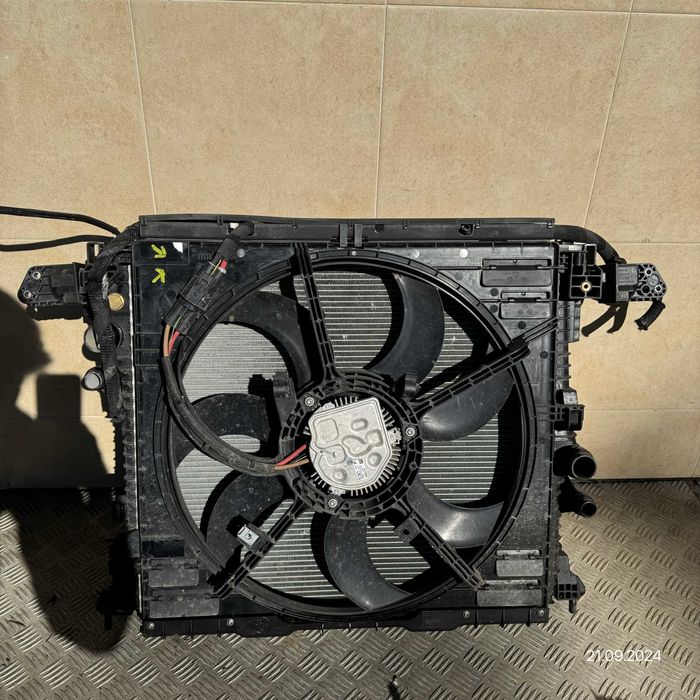 Alfa Romeo Stelvio Панель комплектная радиатор интеркулер усилитель