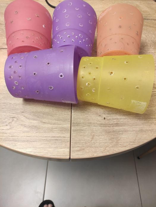 Горшки под орхидеи.б.у. 30гр за шт.