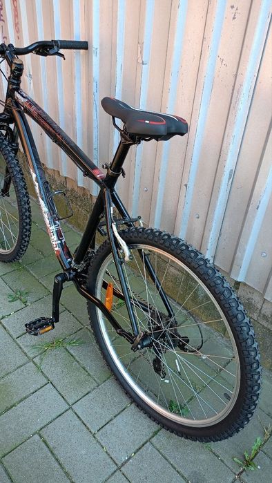 Алюминиевый SPECIALIZED HARD ROCK 26. Горный велосипед.