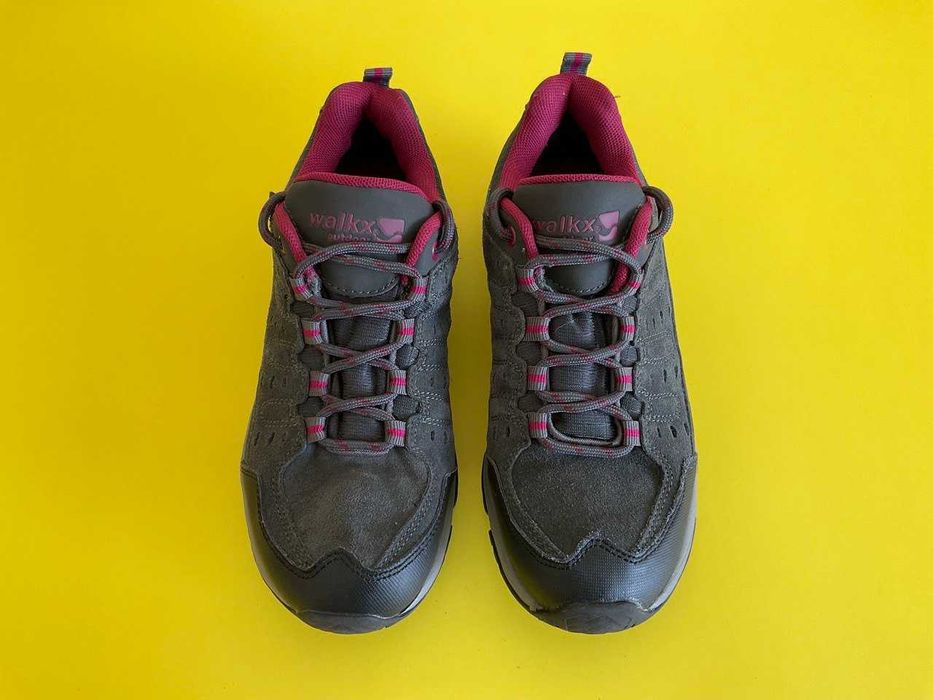 Кросівки шкіряні walkx 37р
