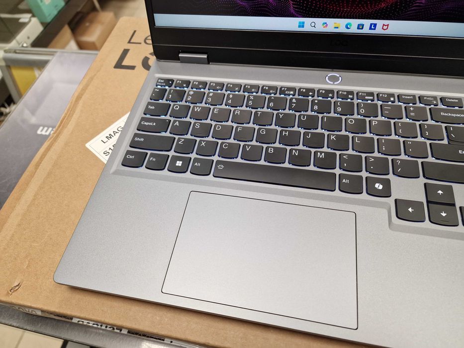 Lenovo LOQ 15ARP9/ R7 7435HS/ 24GB DDR5/ 512GB/ RTX 4050 6GB/ Grade A