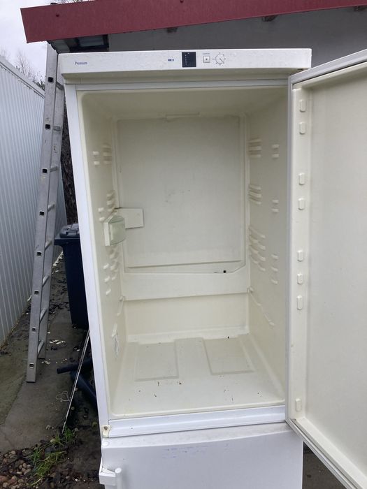 Lodówko-zamrażarka - rezerwacja