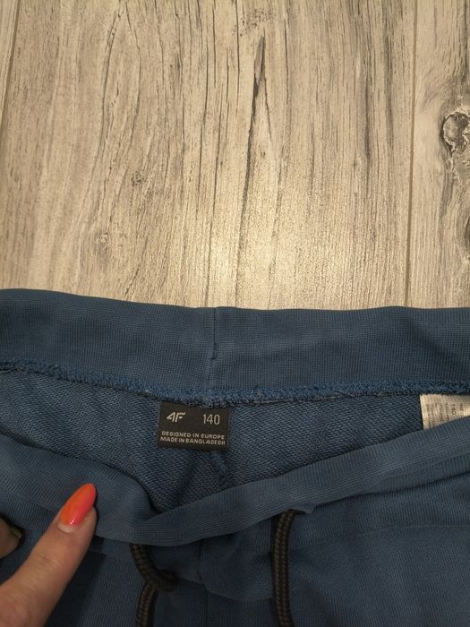 Krótkie spodenki 4f 140  chłopięce