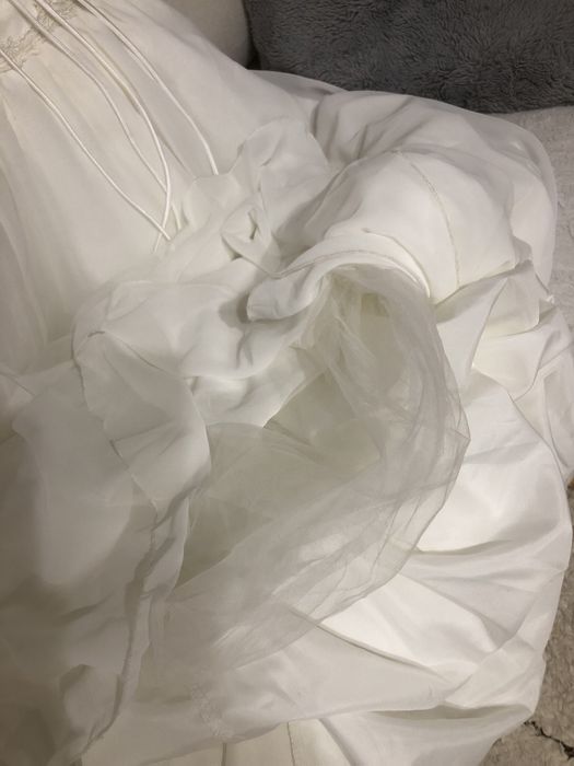 Sluczna sukienka slubna S M biala