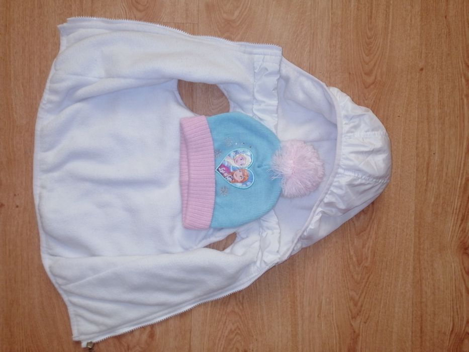 Стильная демисезонная жилетка деми жилет безрукавка Frozen Elsa шапка