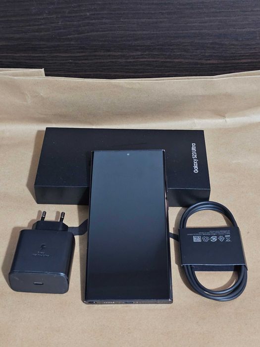 Samsung S23 Ultra 512gb. Muito bom