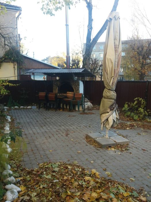 Комерційне приміщення 150++м. кВ. В центрі міста пори центральну дорог