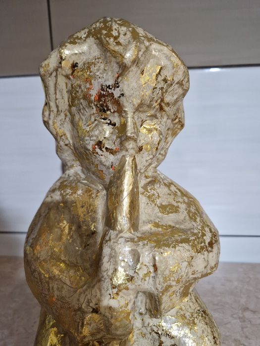Złoty aniołek figurka duża wysokość ok. 30 cm