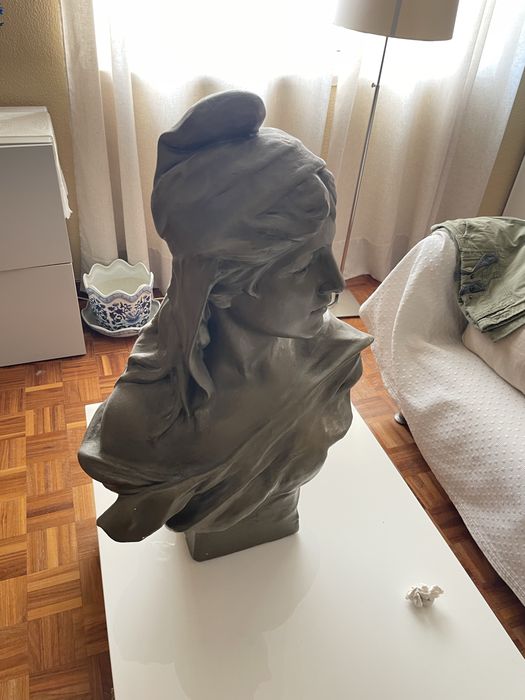 Busto Republica Portuguesa