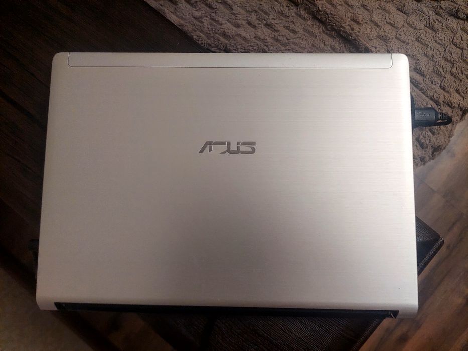 Старый ноутбук asus