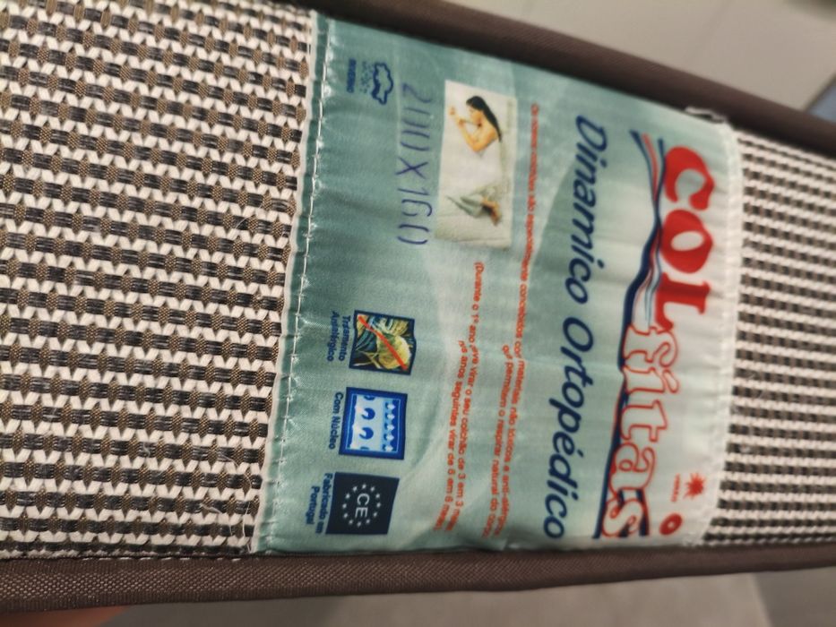 Vendo colchão de cama casal