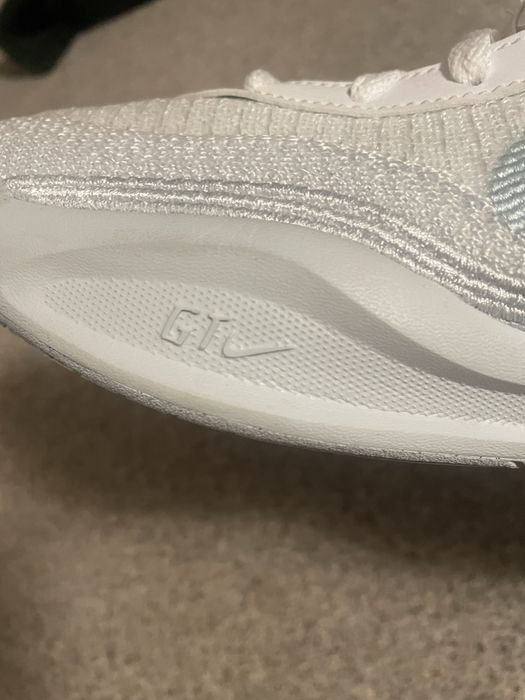 Buty nike GT  hustle do biedania