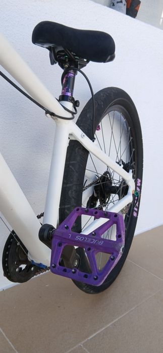 Bicicleta ROCKRIDER para dar Grau com 1 ano ainda na garantia