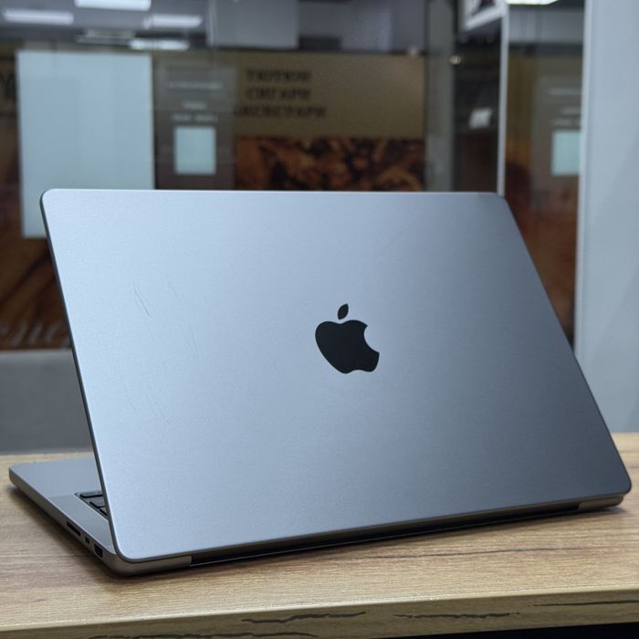 macbook pro m1 pro 32gb - купити ноутбуки - Ціна на OLX.ua