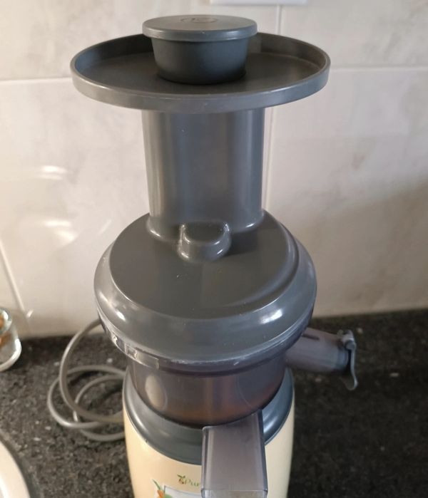 Máquina de Sumos Kenwood