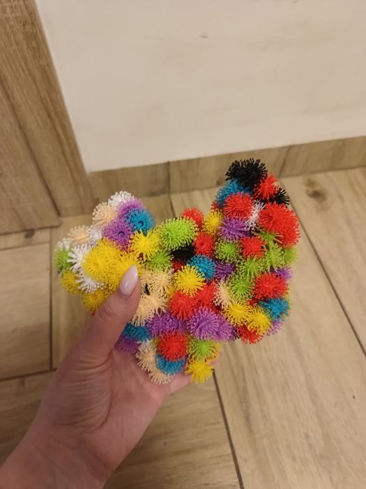 Rzepy czepy zabawka kreatywna klocki kulki układanka