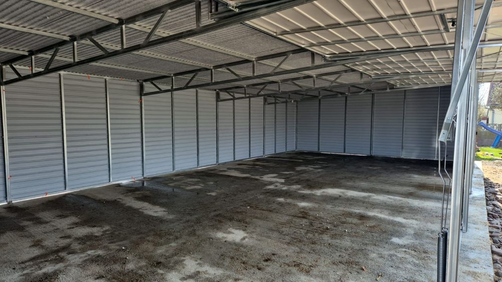 Garaz blaszak 15x7 spad na tyl