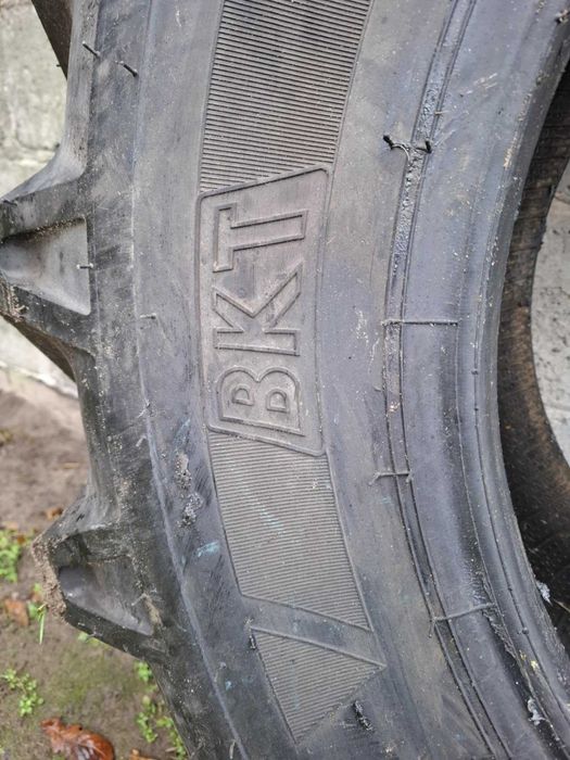 Opona do Ładowarki 15.5/80-24 , BKT IMPLEMENT-AS504