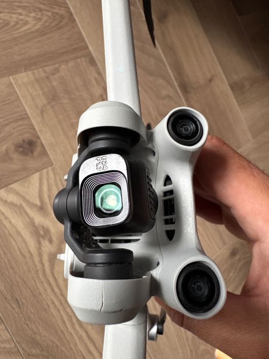 DJI Mini 3 Pro \+ DJI RC \+ bateria \+ etui – komplet