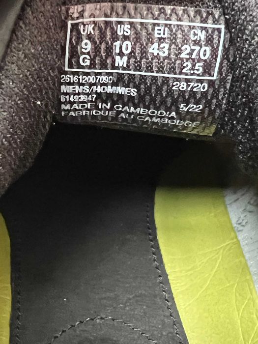Шкіряні термо кросівки Clarks gore-tex 43 розміру