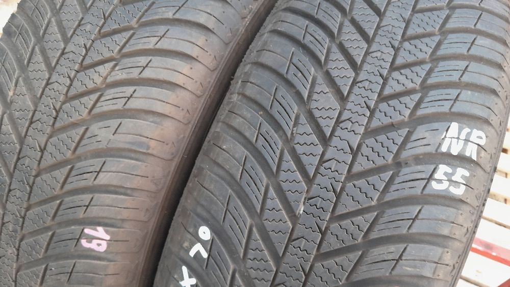 Opony Wielosezonowe-Całoroczne 215/65/16.HANKOOK.7,5 mm.Adres-ZALESIANY 33 A-przy rondzie(niebieskie banery).PISEMNA GWARANCJA