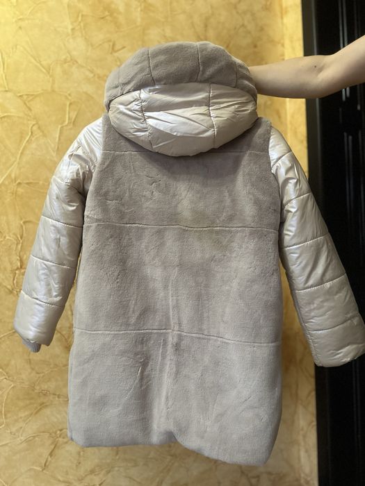 Зимова куртка для дівчинки 6-7 років