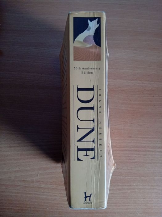 Livro DUNE de Frank Herbert