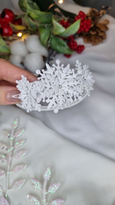 Обруч Сніжинка, заколки , резинки , пов'язка для образу Сніжинки