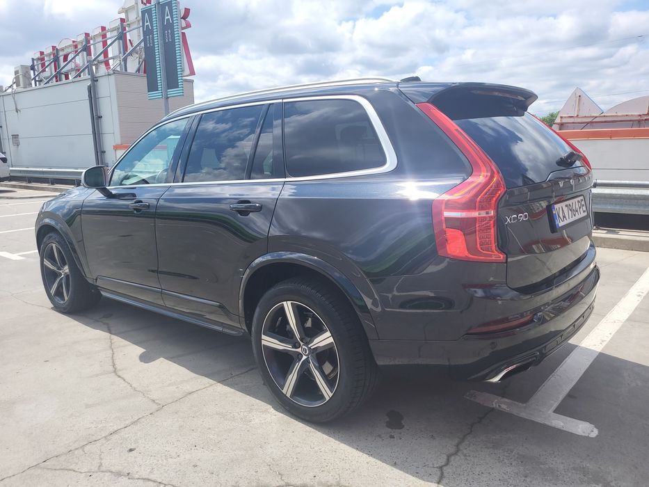 volvo xc90 R-DESIGN