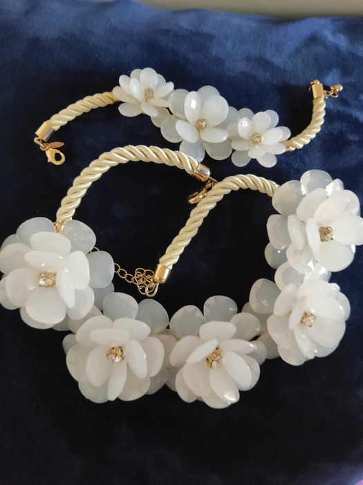 Прикраси біжутерія, посріблені Ейвон ( AVON)