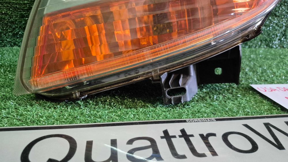 Otica Farol Esquerdo Renault Kangoo I KC FC 1997 a 2008 Valeo Original usada em muito bom estado