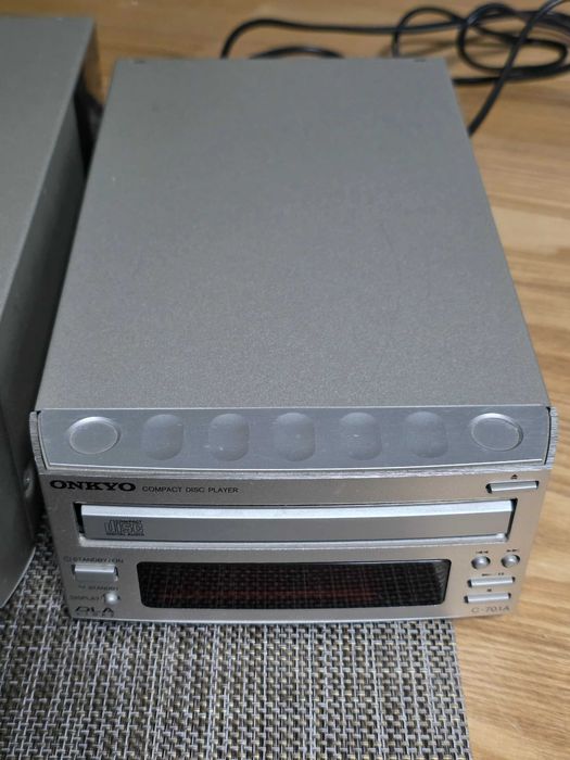 Miniwieża ONKYO R-801A + C-701A Świeradów-Zdrój • OLX.pl