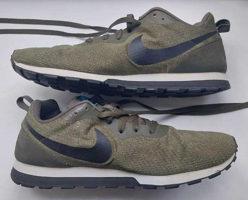 Nike MD Runner 2 Индонезия кроссовки  Размер 44 Стелька 29 см