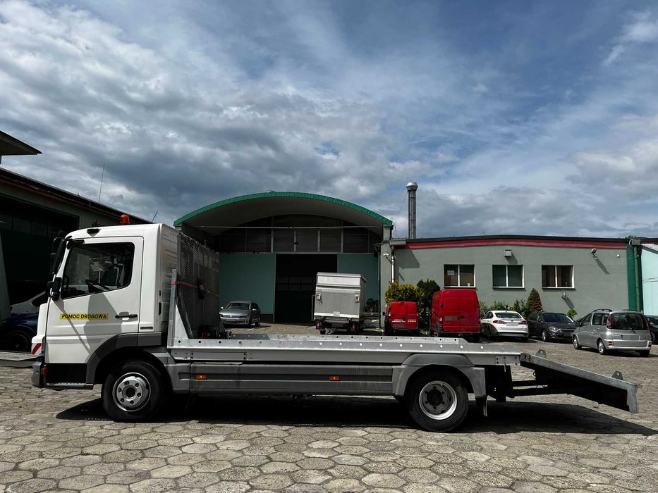 Mercedes-Benz Autolaweta 2004 rok silnik 4,2