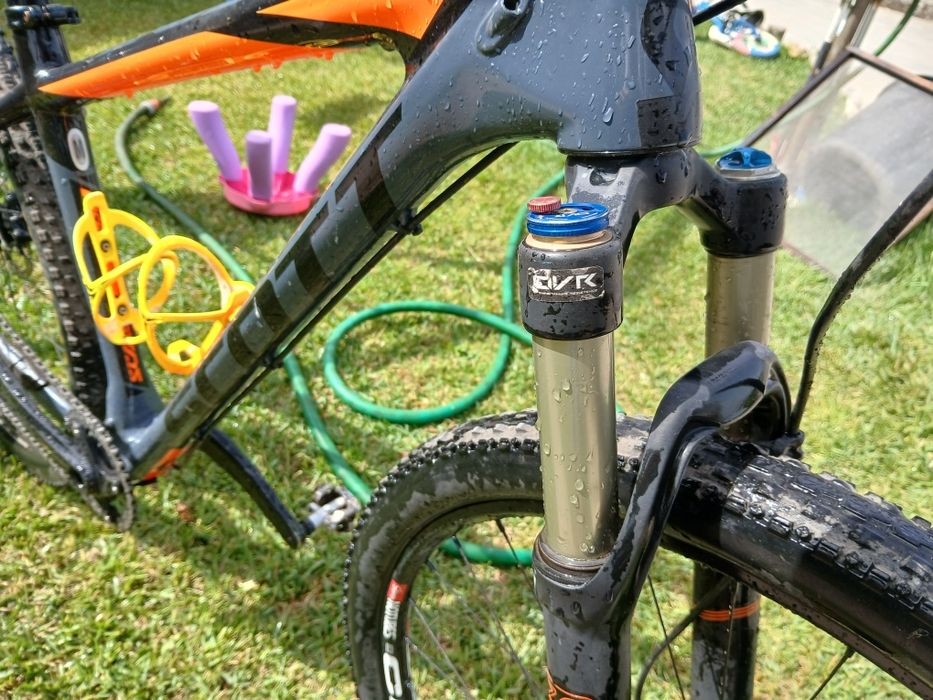 Bicicleta scott scale 930.