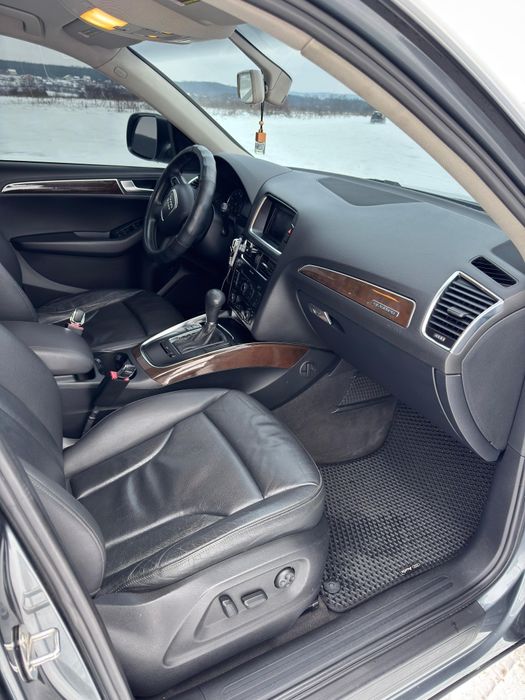 Продам Ауді Q5 в гарному стані